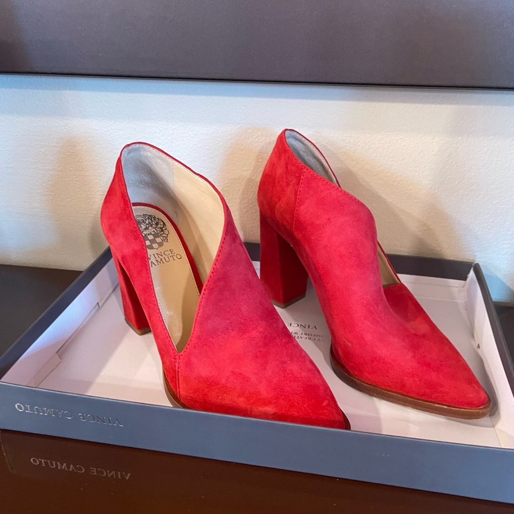 Vince Camuto Booties